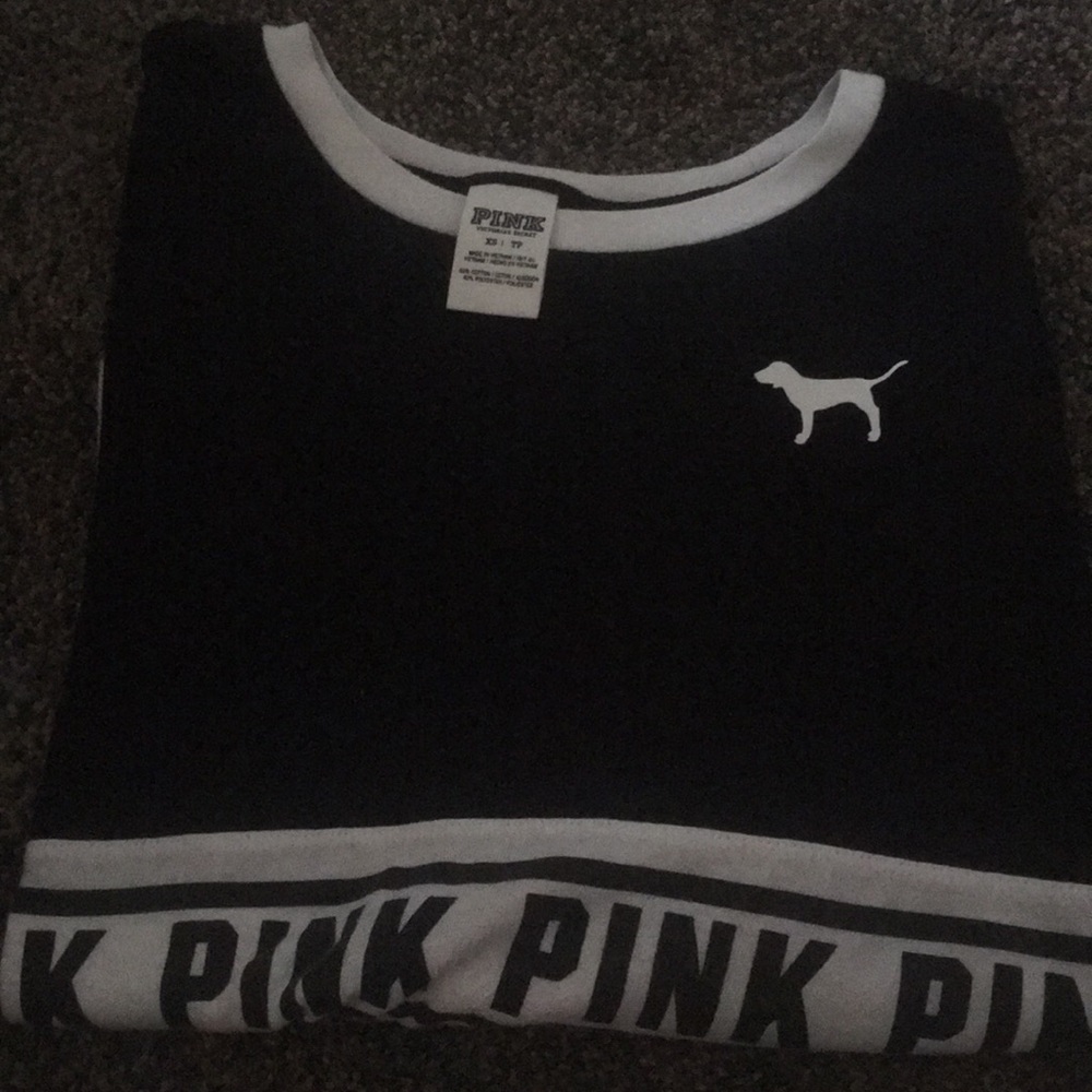 Victoria Secret Shirt. (XS)